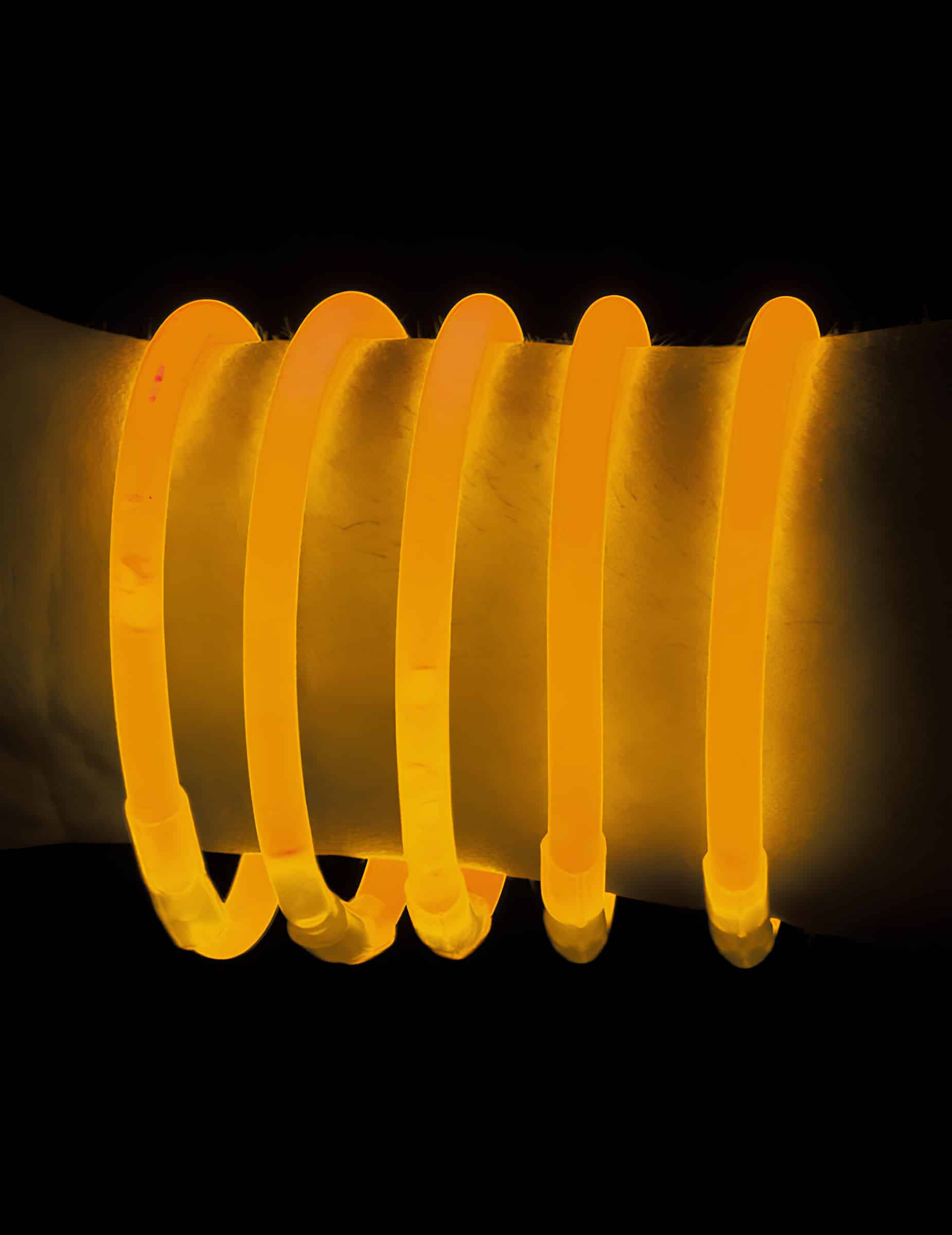 100 Knicklichter-Armbänder Orange für Erwachsene